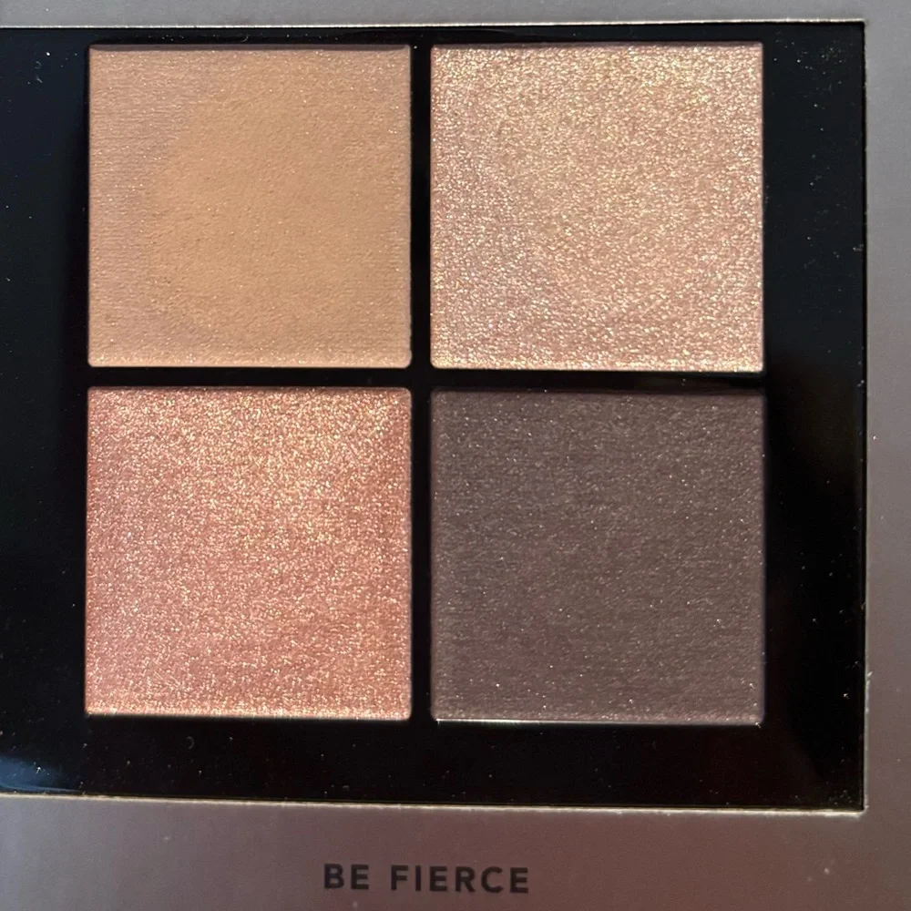 Buxom Forever Babe Eyeshadow Palette